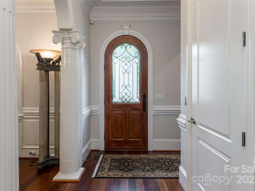 1006 Coves Pheasant Court, Biltmore Lake, NC 28715.  MLS# CAR4286227, YatesRealty ID 30128. 