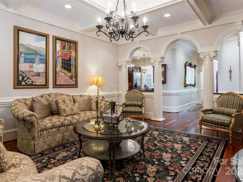 1006 Coves Pheasant Court, Biltmore Lake, NC 28715.  MLS# CAR4286227, YatesRealty ID 30128. 