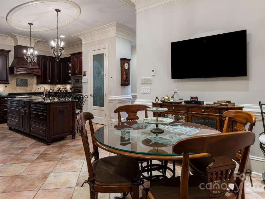 1006 Coves Pheasant Court, Biltmore Lake, NC 28715.  MLS# CAR4286227, YatesRealty ID 30128. 