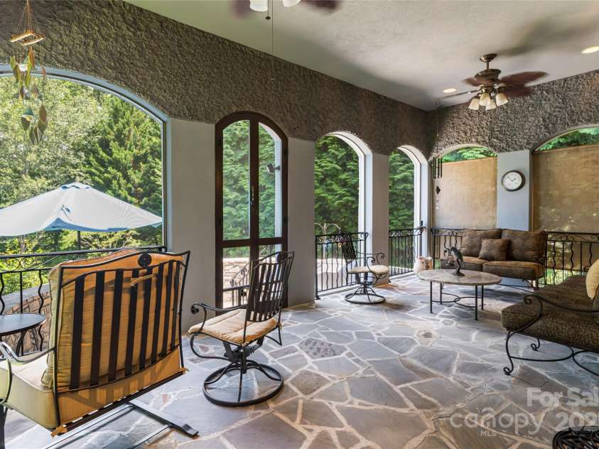 1006 Coves Pheasant Court, Biltmore Lake, NC 28715.  MLS# CAR4286227, YatesRealty ID 30128. 