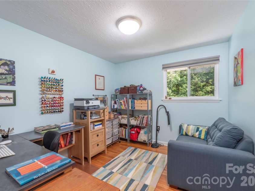 90 Bell Road, Asheville, NC 28805.  MLS# CAR4391079, YatesRealty ID 30128. 