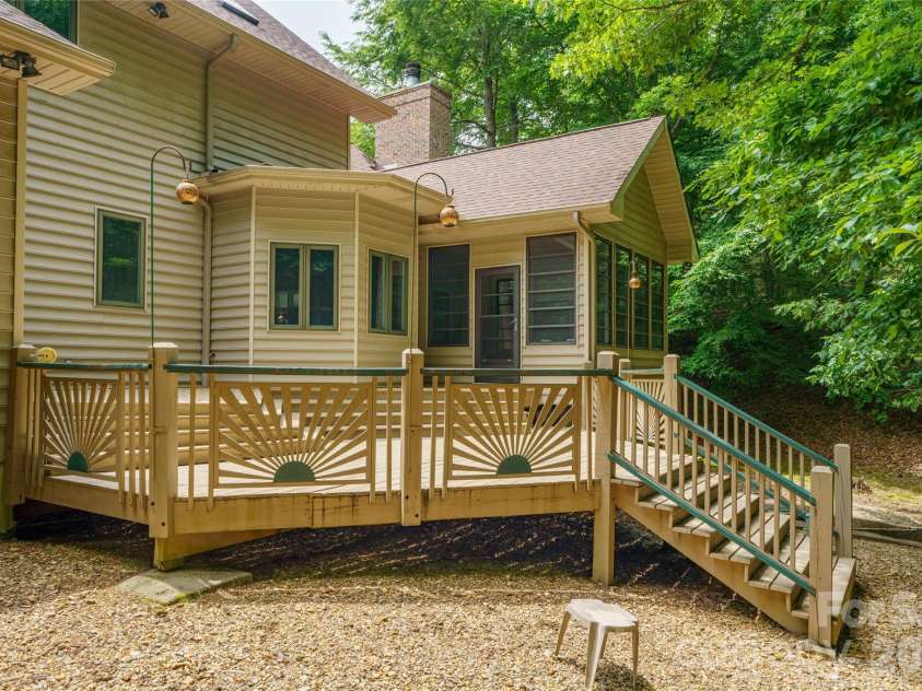 136 Rumbling Bald Road, Lake Lure, NC 28746.  MLS# CAR4393328, YatesRealty ID 30129. Back deck