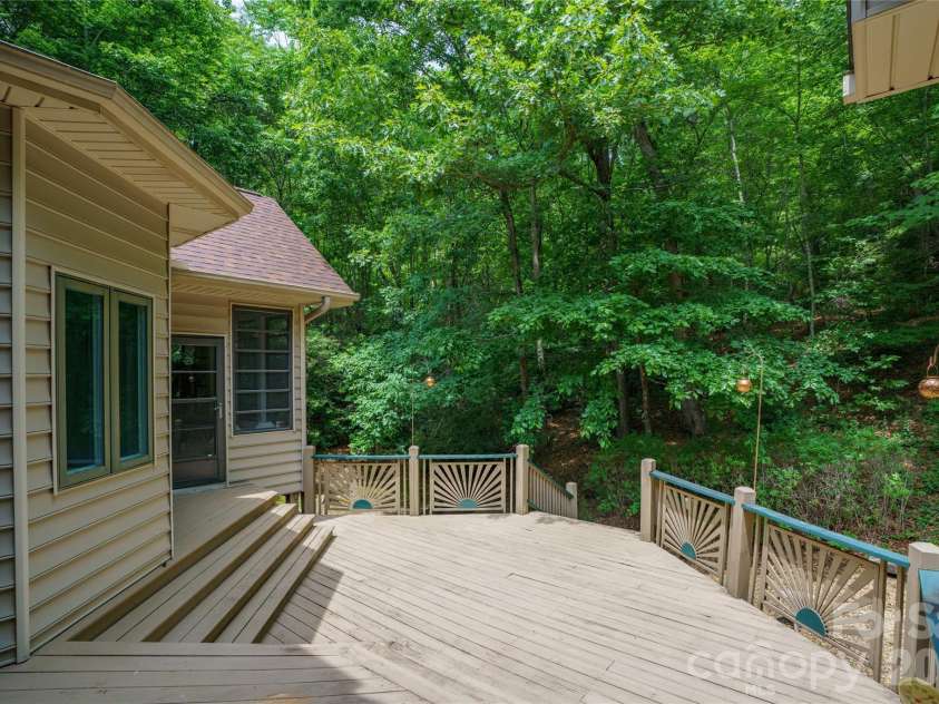 136 Rumbling Bald Road, Lake Lure, NC 28746.  MLS# CAR4393328, YatesRealty ID 30129. Deck
