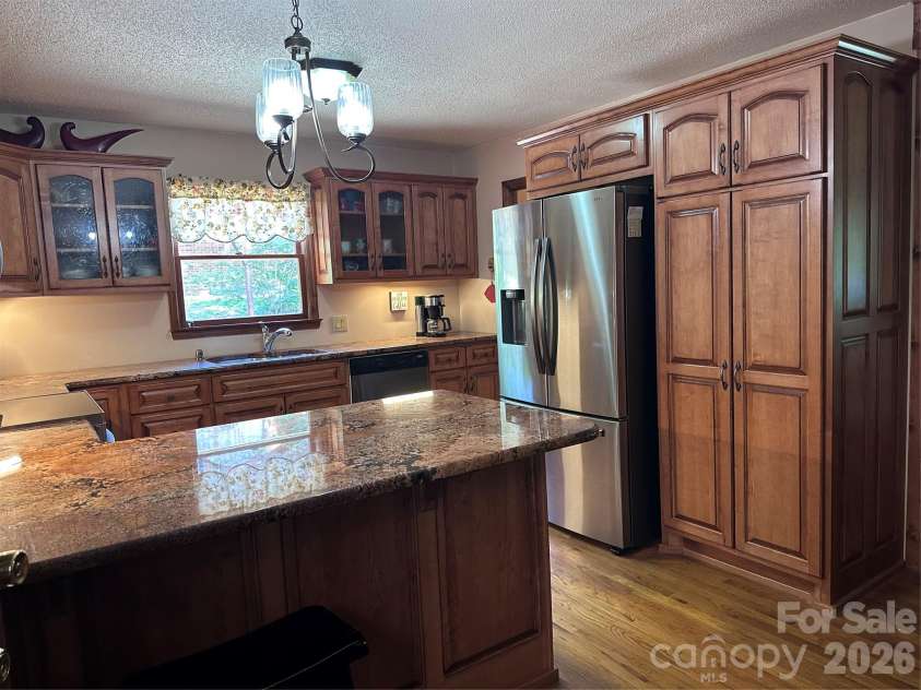 523 Boxwood Street, Hudson, NC 38638.  MLS# CAR4387820, YatesRealty ID 30130. 
