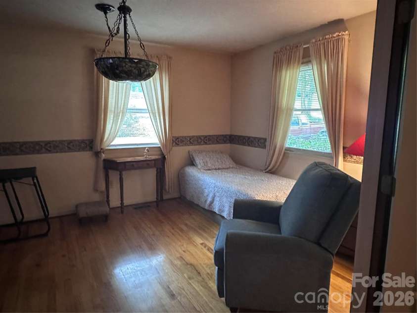 523 Boxwood Street, Hudson, NC 38638.  MLS# CAR4387820, YatesRealty ID 30130. 