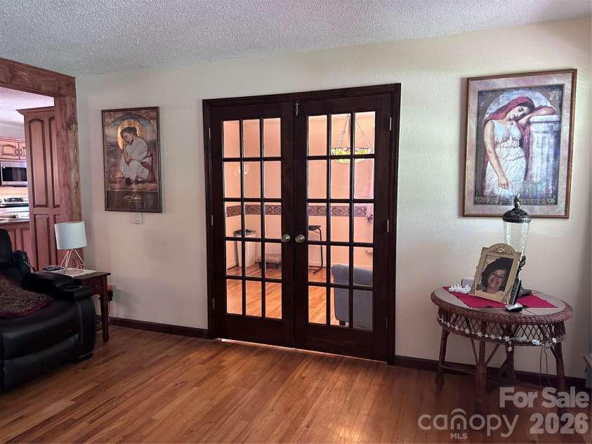 523 Boxwood Street, Hudson, NC 38638.  MLS# CAR4387820, YatesRealty ID 30130. 