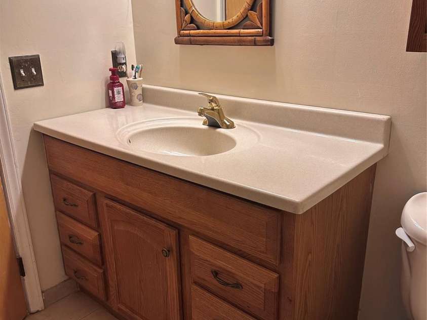 523 Boxwood Street, Hudson, NC 38638.  MLS# CAR4387820, YatesRealty ID 30130. 