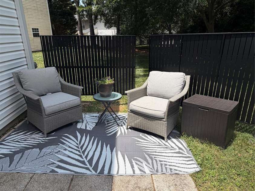 2850 Mayer House Court, Charlotte, NC 28214.  MLS# CAR4392929, YatesRealty ID 30132. 