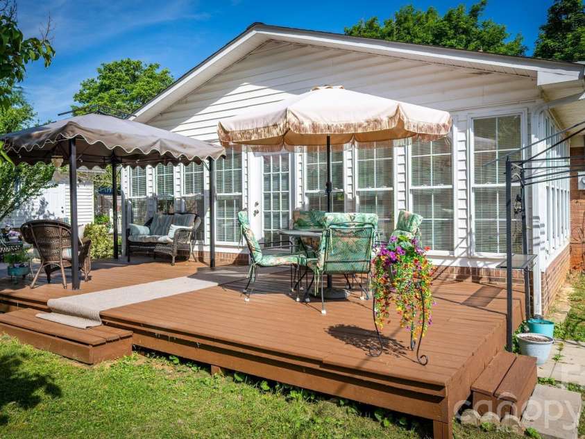 112 Persimmon Circle, Statesville, NC 28625.  MLS# CAR4381018, YatesRealty ID 30133. Deck is perfect for entertaining