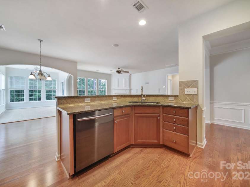 27014 Sanderling Court, Fort Mill, SC 29707.  MLS# CAR4280398, YatesRealty ID 30133. 