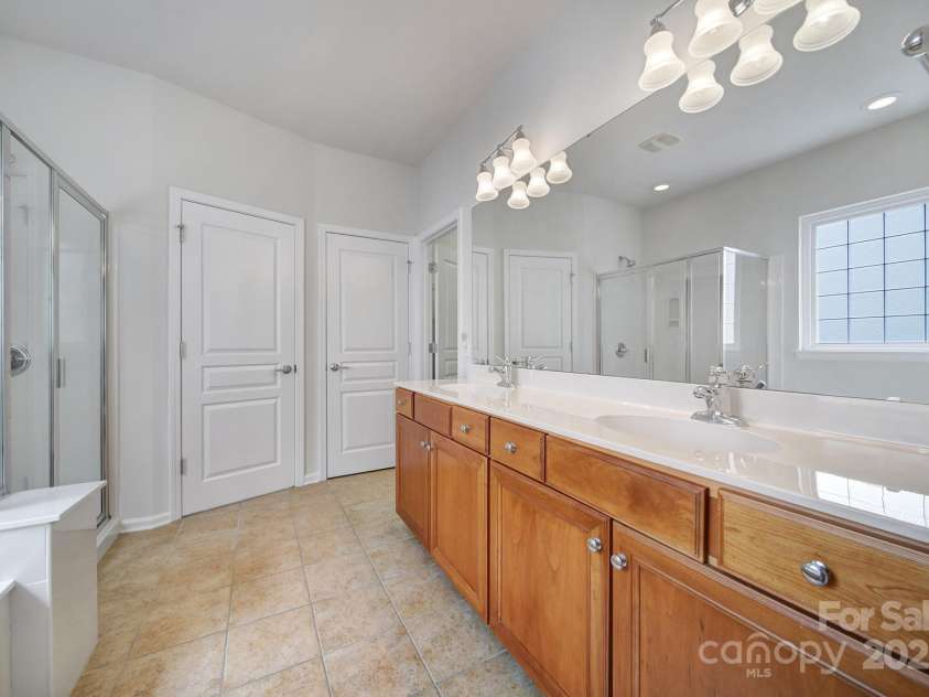 27014 Sanderling Court, Fort Mill, SC 29707.  MLS# CAR4280398, YatesRealty ID 30133. 