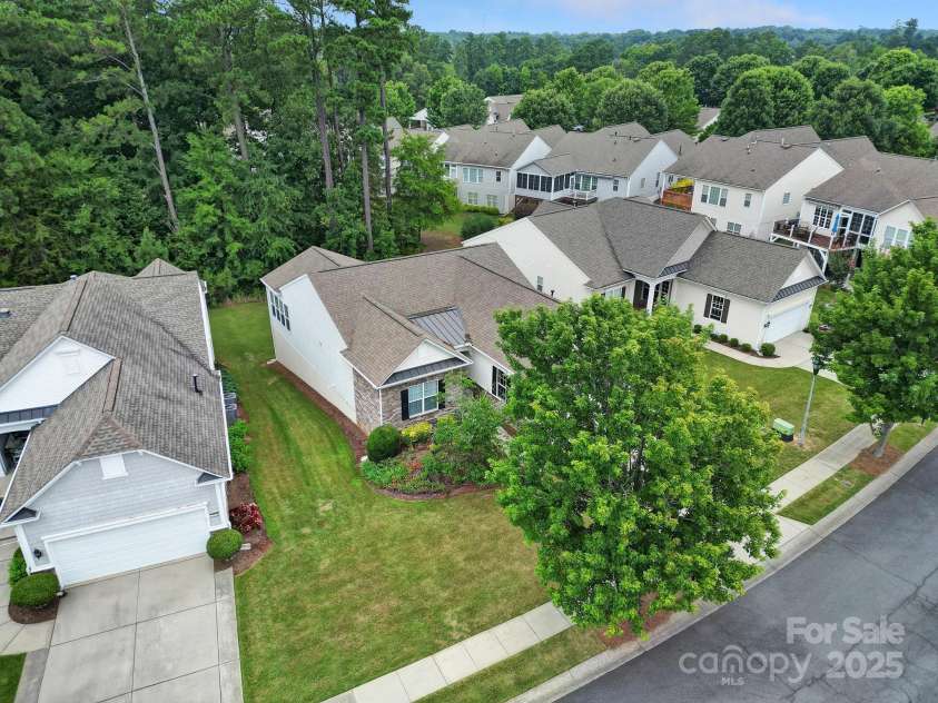27014 Sanderling Court, Fort Mill, SC 29707.  MLS# CAR4280398, YatesRealty ID 30133. 