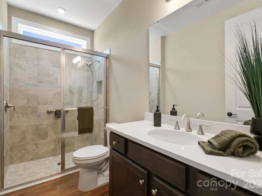 13101 Cozy Court, Charlotte, NC 28215.  MLS# CAR4232874, YatesRealty ID 30134. Third Main Level Full Bathroom