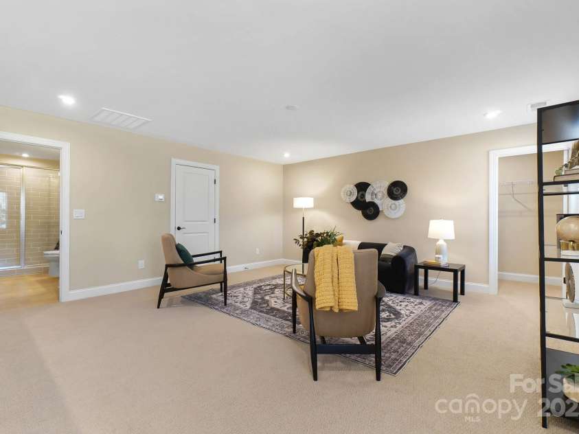 13101 Cozy Court, Charlotte, NC 28215.  MLS# CAR4232874, YatesRealty ID 30134. Upstairs Bonus Room/ 4th Guest Bedroom
