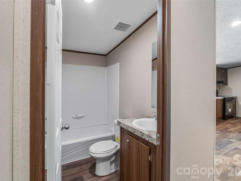 257 Brookwood Drive, Marion, NC 28752.  MLS# CAR4391967, YatesRealty ID 30134. 