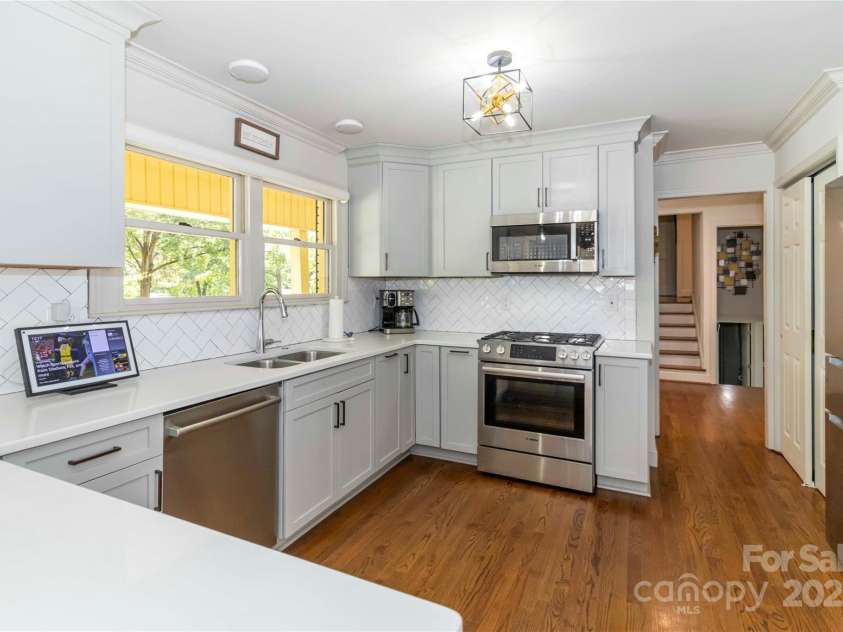 1505 Clarendon Place, Rock Hill, SC 29732.  MLS# CAR4271334, YatesRealty ID 30136. 