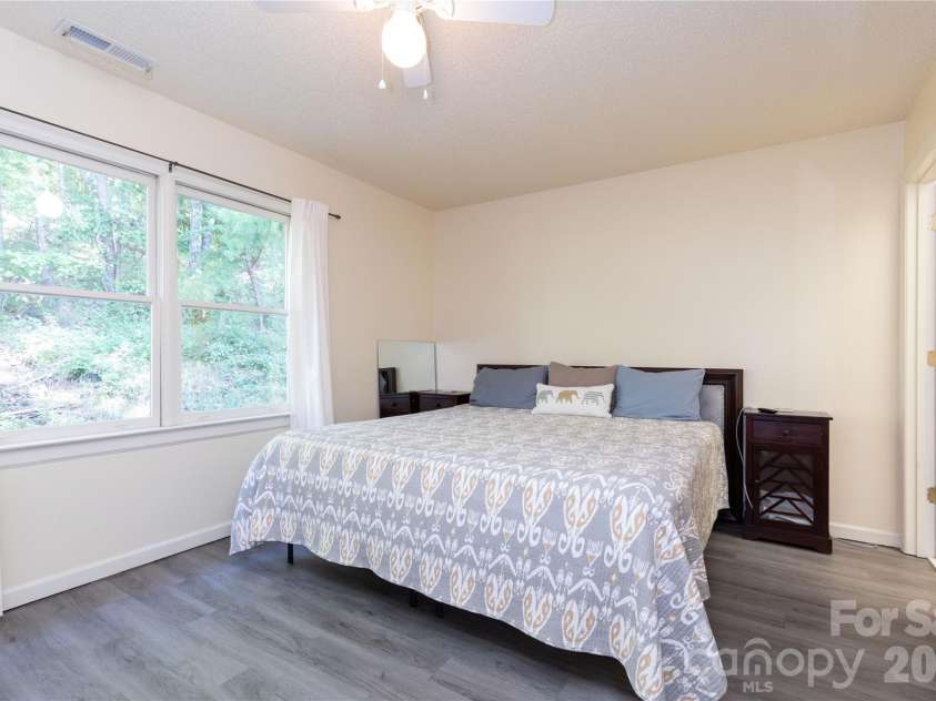 214 Deer Path, Union Mills, NC 28167.  MLS# CAR4390014, YatesRealty ID 30136. 