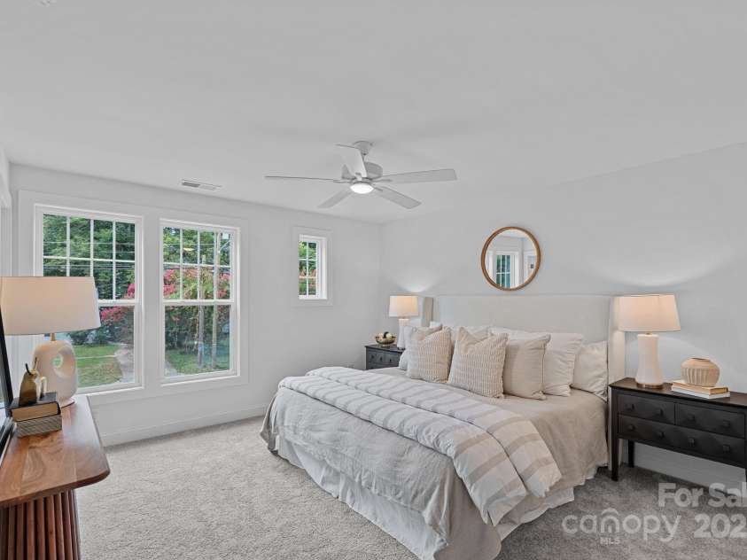 1310 Moretz Avenue, Charlotte, NC 28206.  MLS# CAR4278964, YatesRealty ID 30137. Similar unit - interior finishes may very