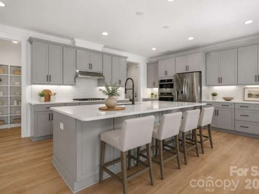15005 Brownleigh Lane, Huntersville, NC 28078.  MLS# CAR4369626, YatesRealty ID 30137. 