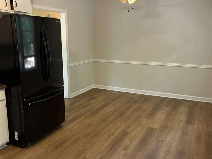 1601 Bonnie Lane, Charlotte, NC 28213.  MLS# CAR4284192, YatesRealty ID 30138. 