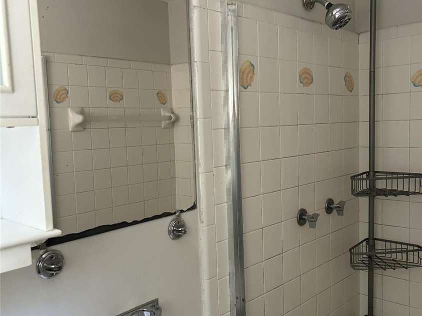 1601 Bonnie Lane, Charlotte, NC 28213.  MLS# CAR4284192, YatesRealty ID 30138. 