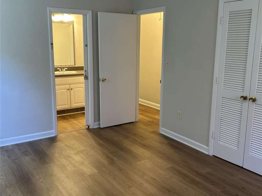 1601 Bonnie Lane, Charlotte, NC 28213.  MLS# CAR4284192, YatesRealty ID 30138. 