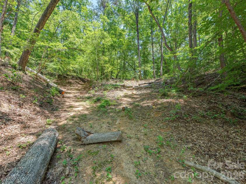 3901 Hickory Highway, Statesville, NC 28677.  MLS# CAR4387837, YatesRealty ID 30138. 