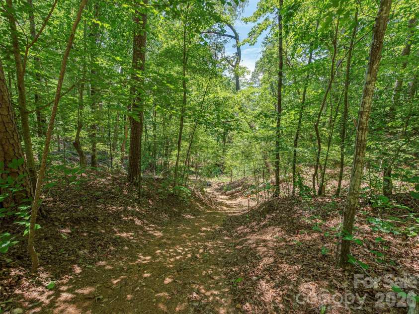 3901 Hickory Highway, Statesville, NC 28677.  MLS# CAR4387837, YatesRealty ID 30138. 
