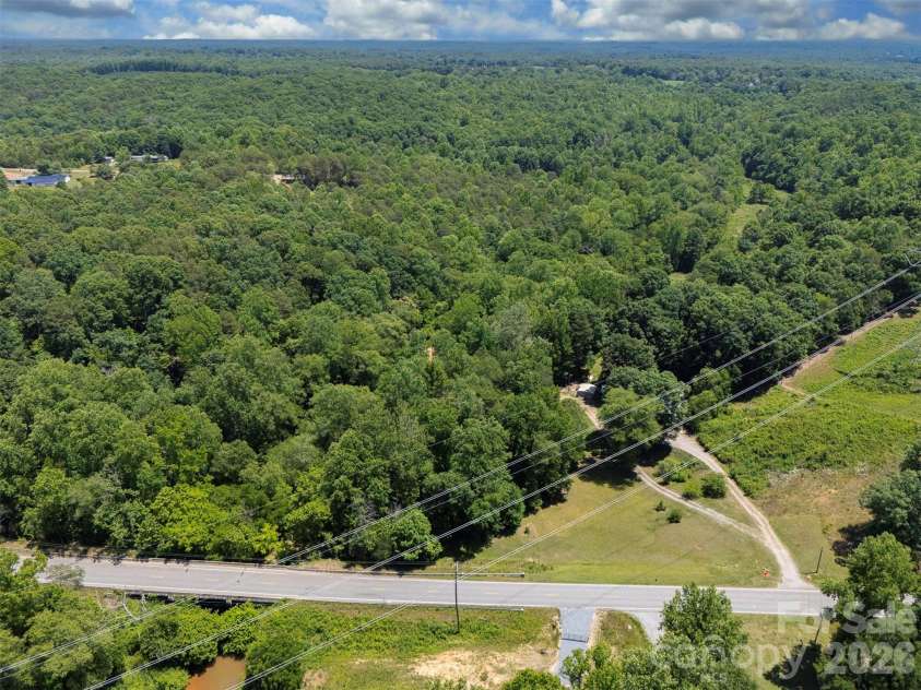 3901 Hickory Highway, Statesville, NC 28677.  MLS# CAR4387837, YatesRealty ID 30138. 