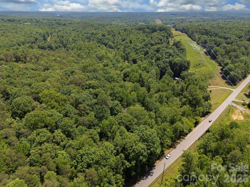 3901 Hickory Highway, Statesville, NC 28677.  MLS# CAR4387837, YatesRealty ID 30138. 