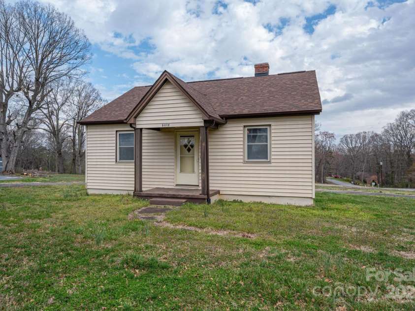 2915 Spencer Road, Conover, NC 28613.  MLS# CAR4237611, YatesRealty ID 3014. 