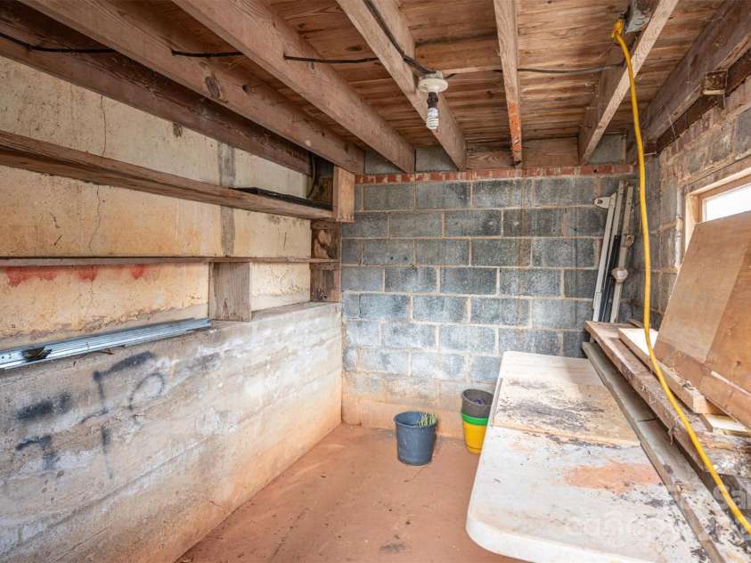 2915 Spencer Road, Conover, NC 28613.  MLS# CAR4237611, YatesRealty ID 3014. Under the closed in porch