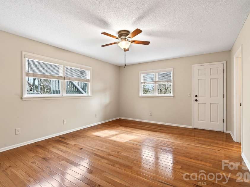 72 Country Club Woods Drive, Spruce Pine, NC 28777.  MLS# CAR4341517, YatesRealty ID 3014. 