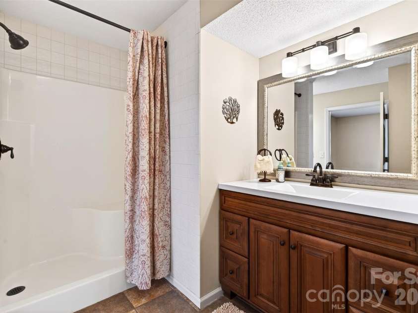 72 Country Club Woods Drive, Spruce Pine, NC 28777.  MLS# CAR4341517, YatesRealty ID 3014. 