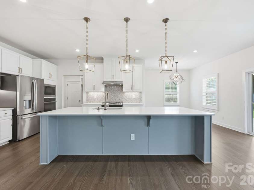 11006 Sound Road, Davidson, NC 28036.  MLS# CAR4389084, YatesRealty ID 30140. 