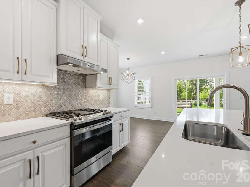 11006 Sound Road, Davidson, NC 28036.  MLS# CAR4389084, YatesRealty ID 30140. 