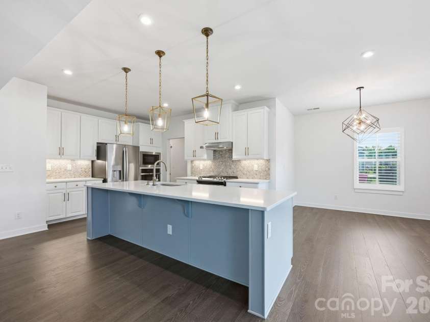 11006 Sound Road, Davidson, NC 28036.  MLS# CAR4389084, YatesRealty ID 30140. 