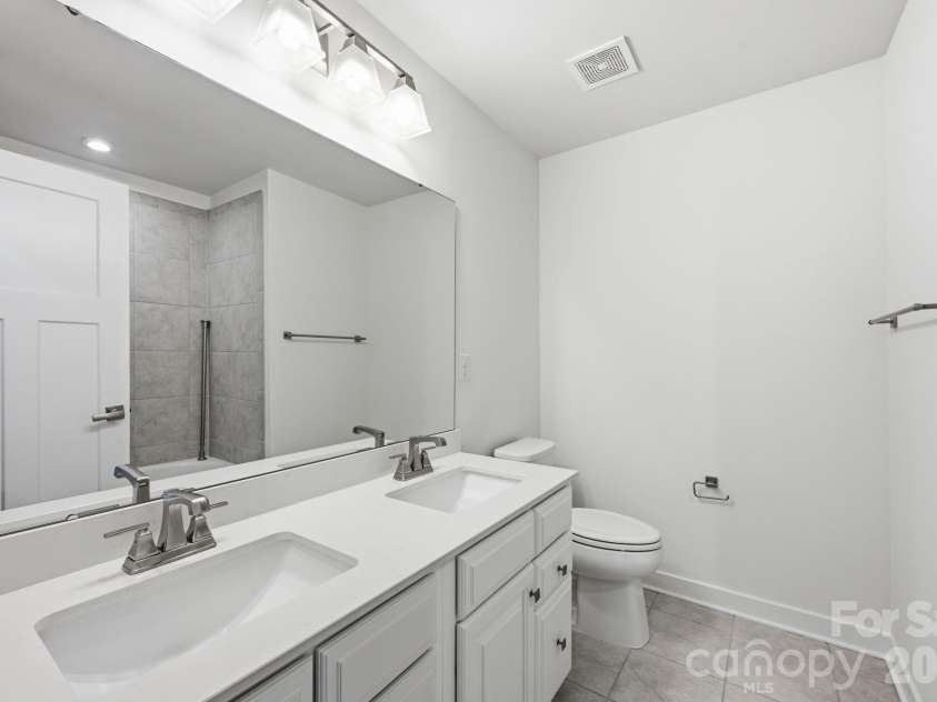 11006 Sound Road, Davidson, NC 28036.  MLS# CAR4389084, YatesRealty ID 30140. 