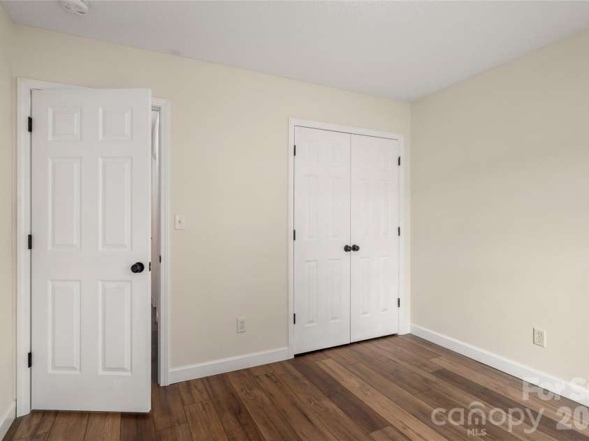 31 Misty Valley Road, Fletcher, NC 28732.  MLS# CAR4390725, YatesRealty ID 30141. 