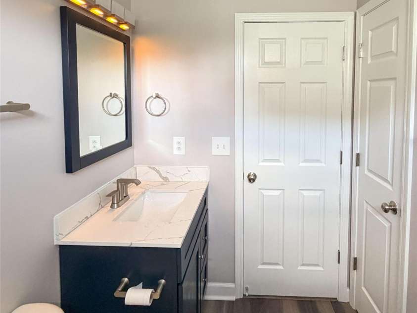 1110 Helms Road, Charlotte, NC 28214.  MLS# CAR4393269, YatesRealty ID 30142. 