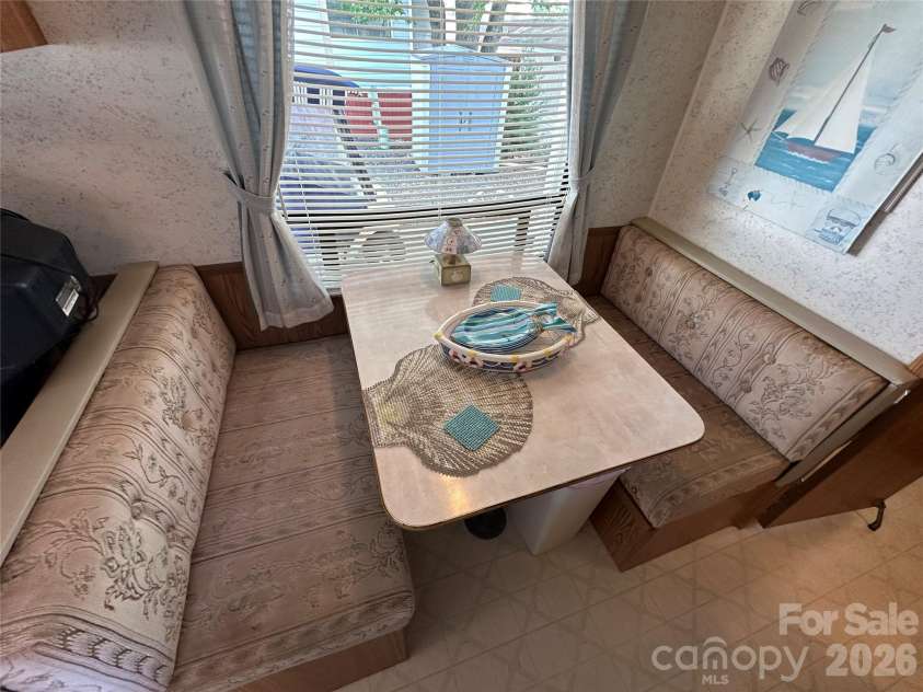117 Elm Street, New London, NC 28127.  MLS# CAR4390963, YatesRealty ID 30145. 