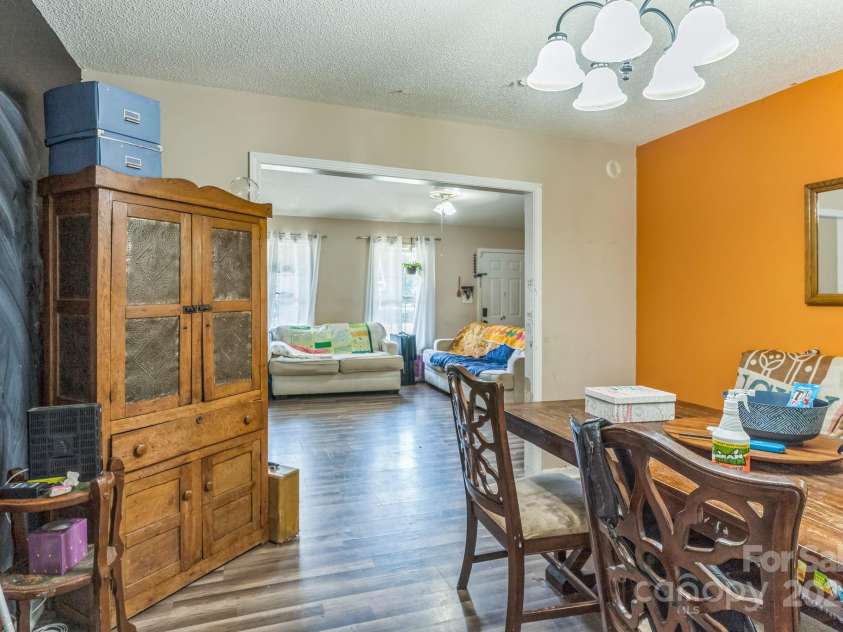 4584 Cherokee Drive, Maiden, NC 28650.  MLS# CAR4286904, YatesRealty ID 30146. 