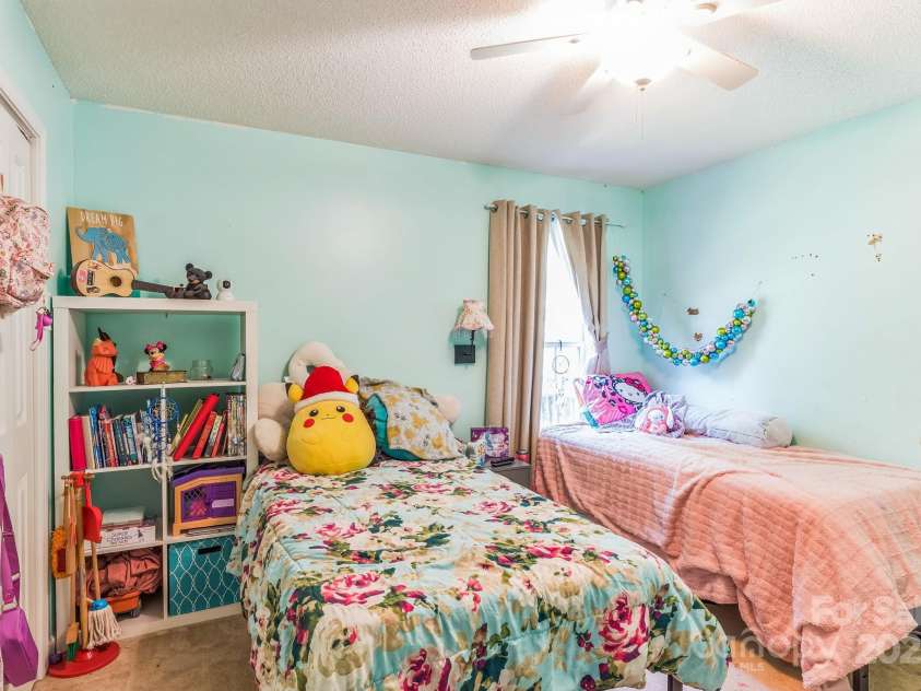 4584 Cherokee Drive, Maiden, NC 28650.  MLS# CAR4286904, YatesRealty ID 30146. 