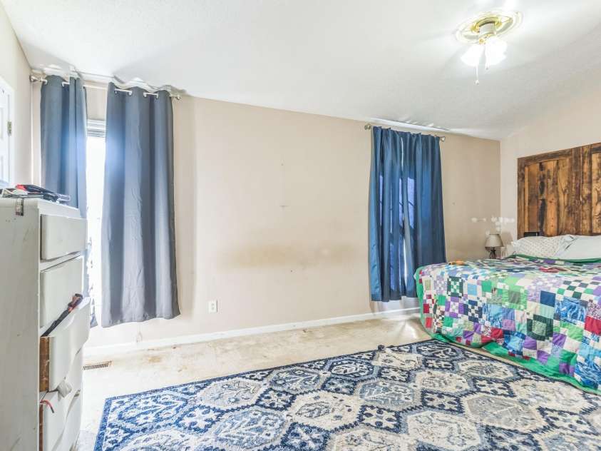 4584 Cherokee Drive, Maiden, NC 28650.  MLS# CAR4286904, YatesRealty ID 30146. 