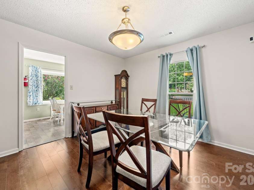 5200 Cressingham Court, Charlotte, NC 28227.  MLS# CAR4391631, YatesRealty ID 30147. 