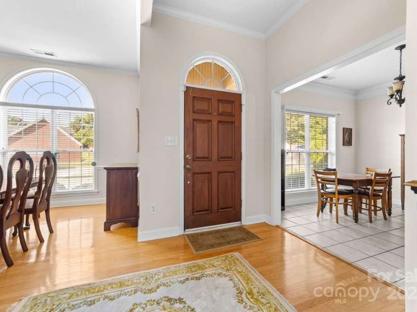 5314 Old Course Drive, Cramerton, NC 28032.  MLS# CAR4279061, YatesRealty ID 30147. 