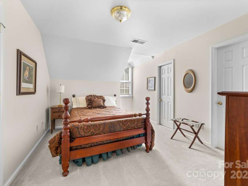 5314 Old Course Drive, Cramerton, NC 28032.  MLS# CAR4279061, YatesRealty ID 30147. 