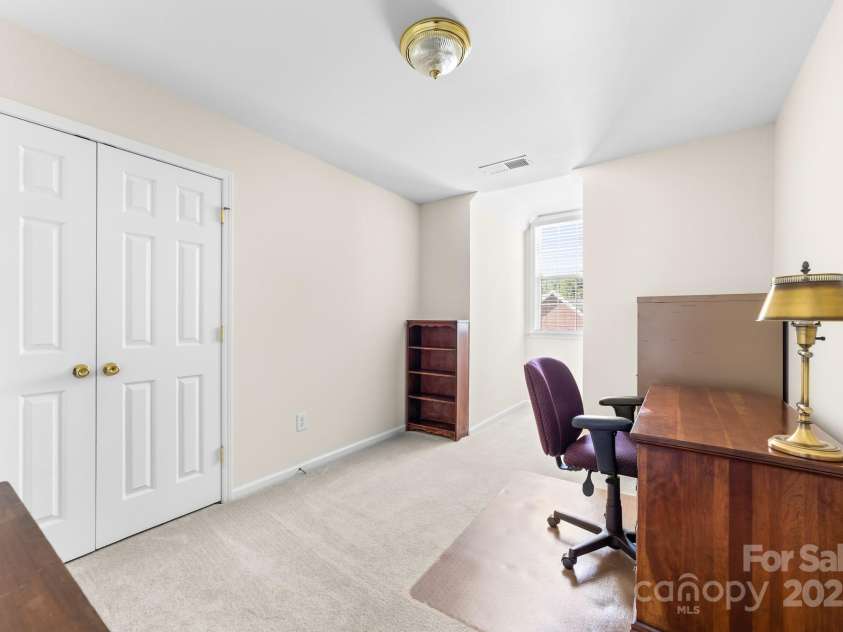 5314 Old Course Drive, Cramerton, NC 28032.  MLS# CAR4279061, YatesRealty ID 30147. 