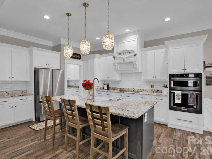2138 Lockhart Road, Camden, SC 29020.  MLS# CAR4387382, YatesRealty ID 30148. 