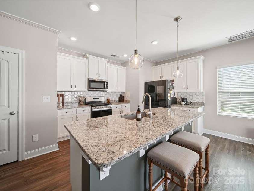 2000 Swanport Lane, Monroe, NC 28110.  MLS# CAR4280816, YatesRealty ID 30149. 